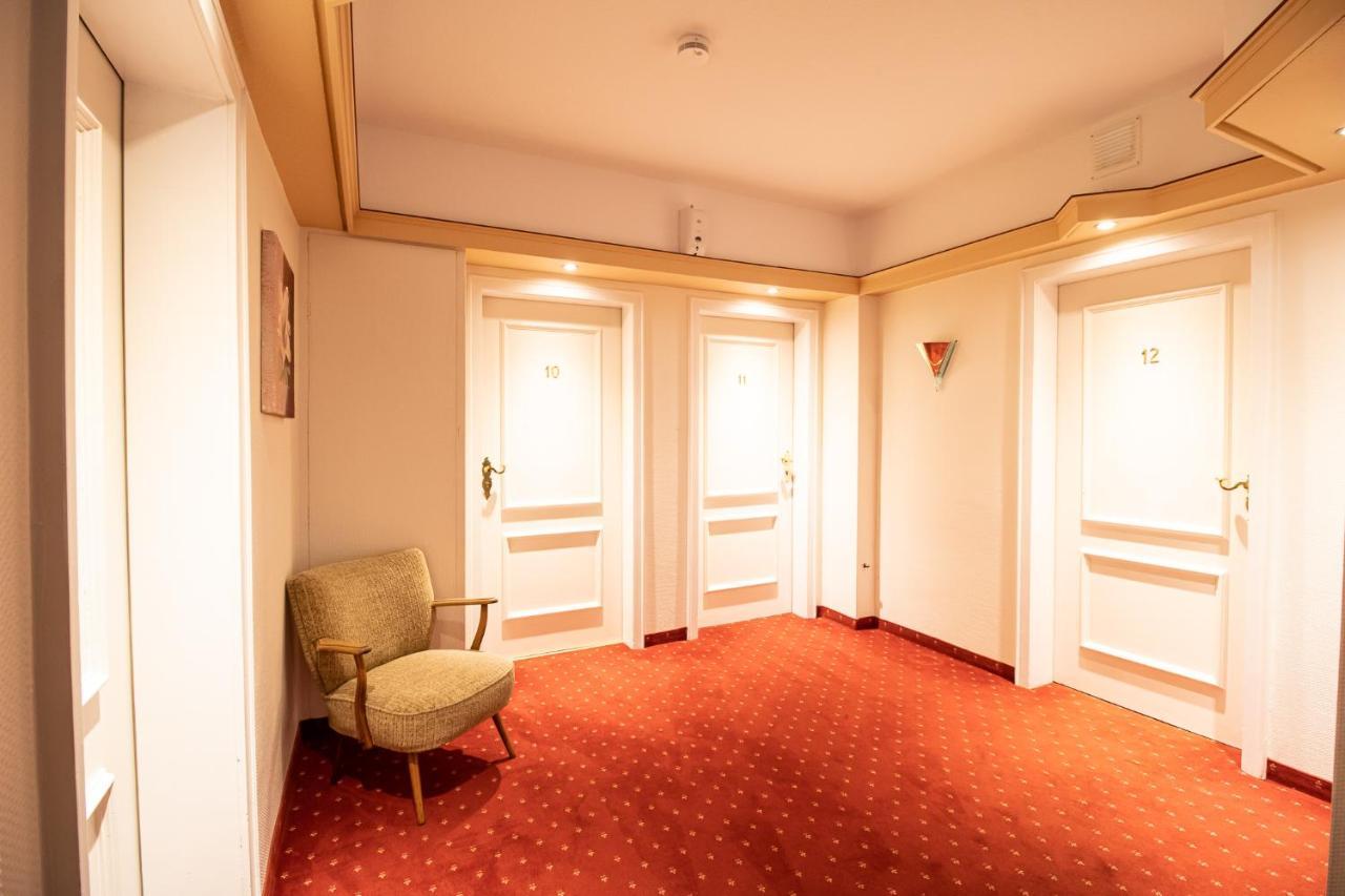 Hotel Stadtschaenke Валсроде Екстериор снимка